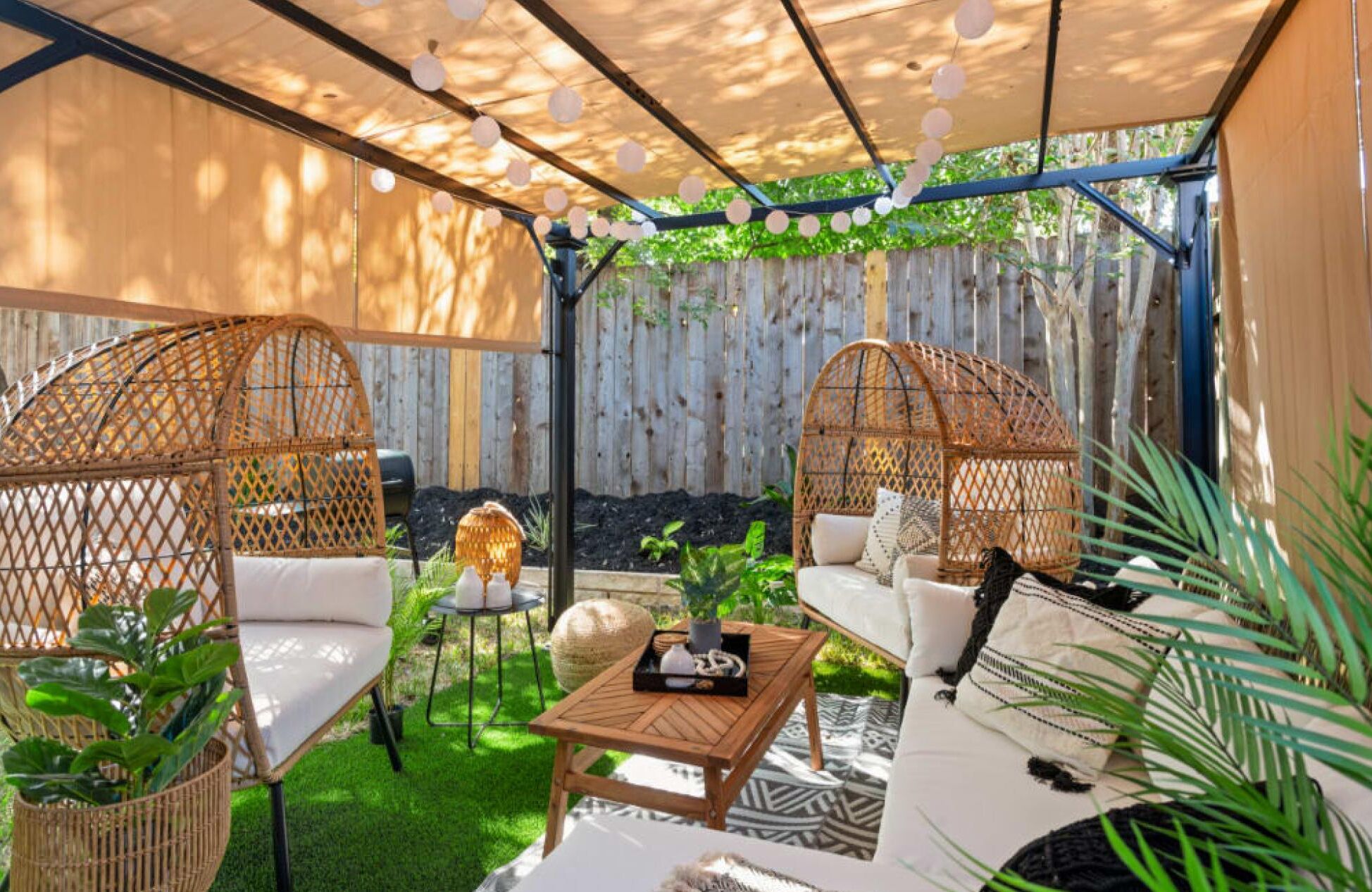 Round Rocker No Service Fees Backyard BBQ