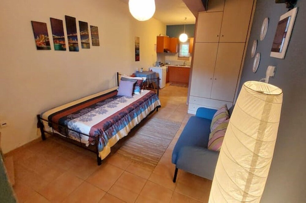 Well located cosy studio close to city centre
