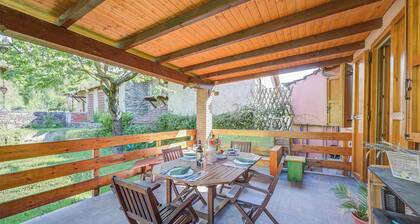 Brighty Rainbow House Garden