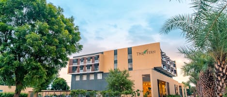 واجهة المنشأة