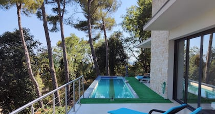 Villa Californienne Neuve Dans L'arrière Pays vue mer et Montagne
