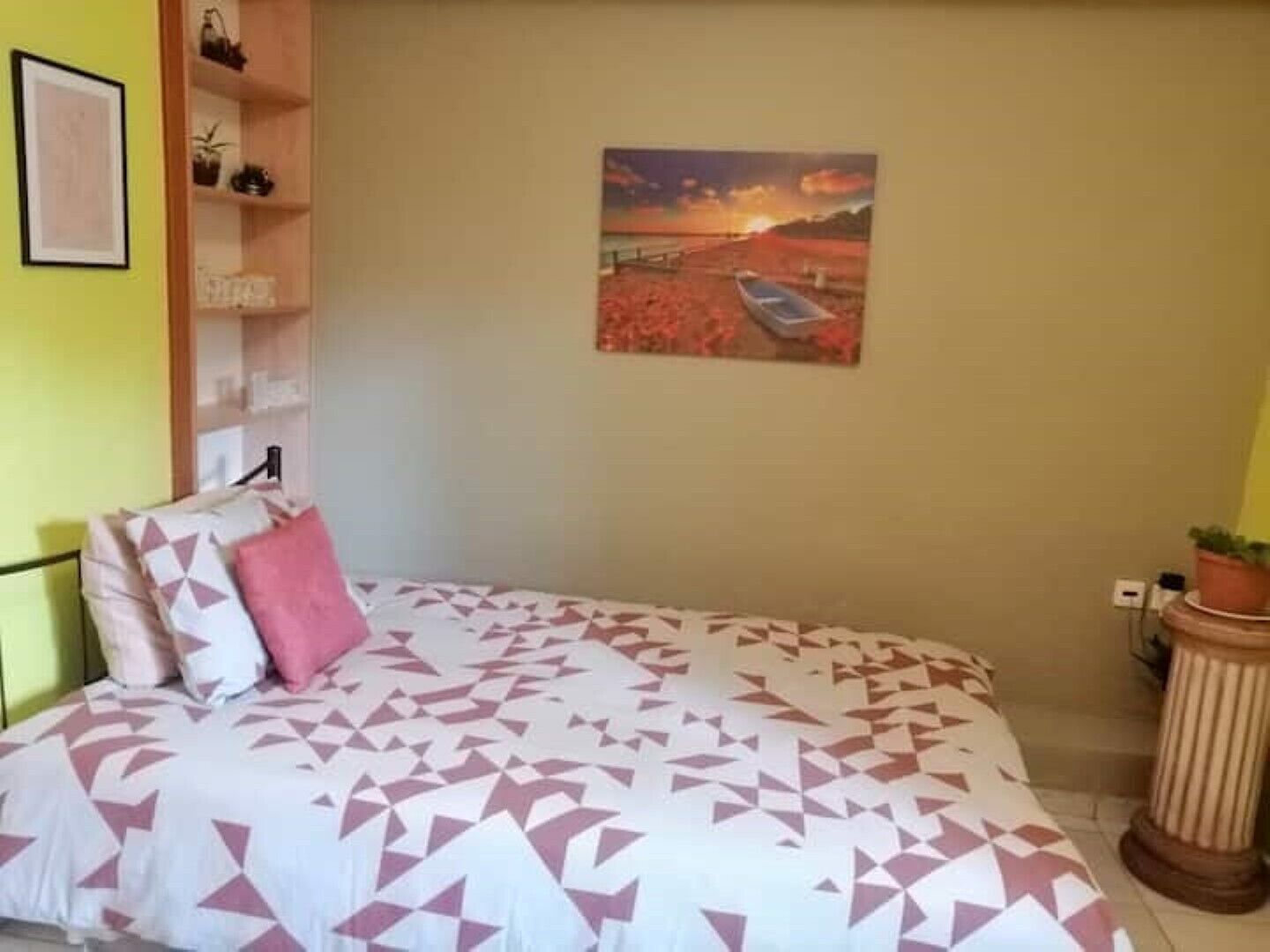 Studio 1 in a tranquil neighborhood close to TEI/center