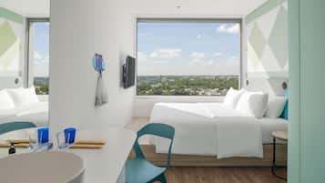 Room, 1 King Bed | In-room safe, desk, laptop workspace, blackout drapes