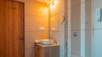 Free toiletries, hair dryer, slippers