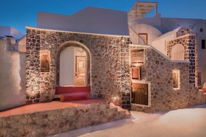 Exterior - Luxury Villa Hariton (Thira)