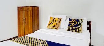 OYO Life 91896 Kost Bu Dewi Syariah
