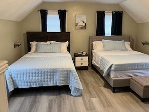 2 slaapkamers, een strijkplank/strijkijzer, reisbedje, gratis wifi