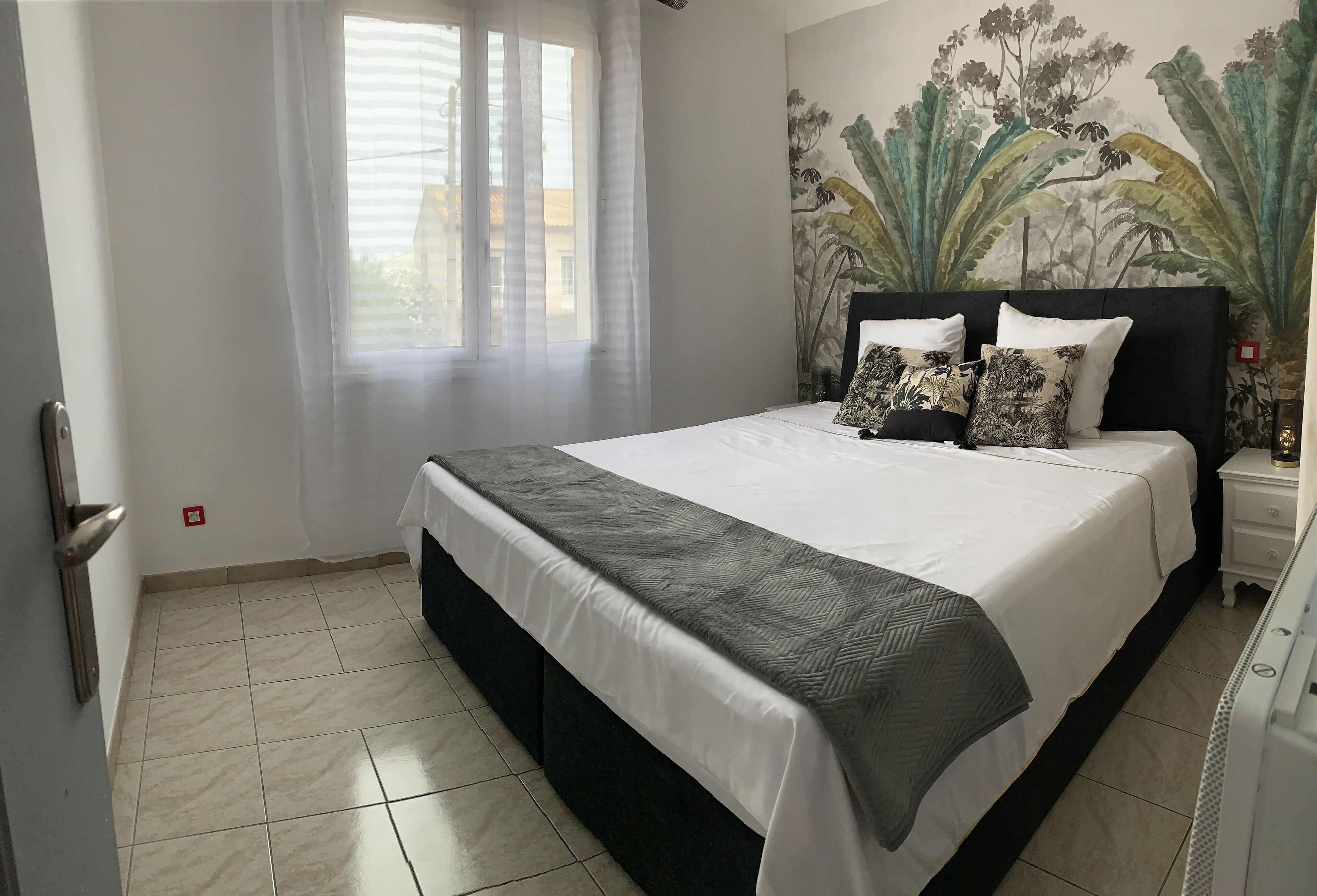 Superb T3 with independent garden in a house