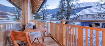 Landhaus Jenul - Holiday apartments Nassfeld in Carinthia