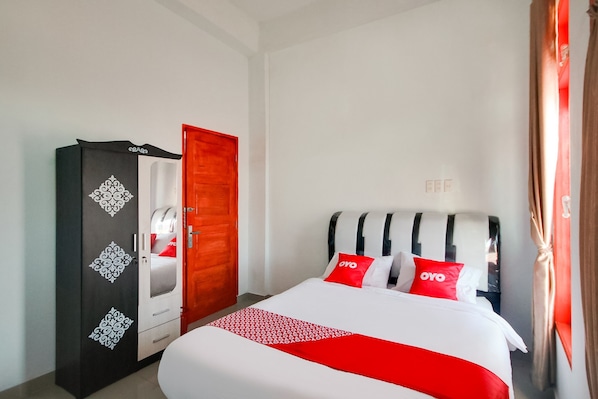 Chambre Standard double | Accès au Wi-Fi (inclus), literie fournie
