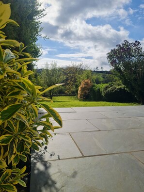 Property grounds - Large family home, stunning views and massive sunny terrace - close to beaches!! (Barnstaple)