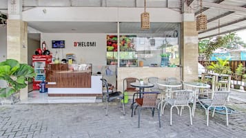 Khu sảnh