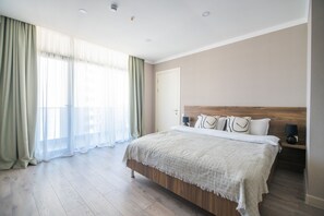 Comfort Room | 1 bedroom, iron/ironing board, free WiFi