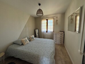 2 bedrooms, free WiFi, bed sheets