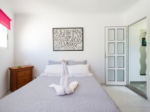 2 Schlafzimmer, Bügeleisen/Bügelbrett, kostenloses WLAN, Bettwäsche