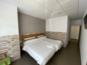 Free cots/infant beds, free WiFi, bed sheets
