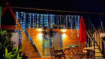 Terrace Bungalow | Terrasse/Patio