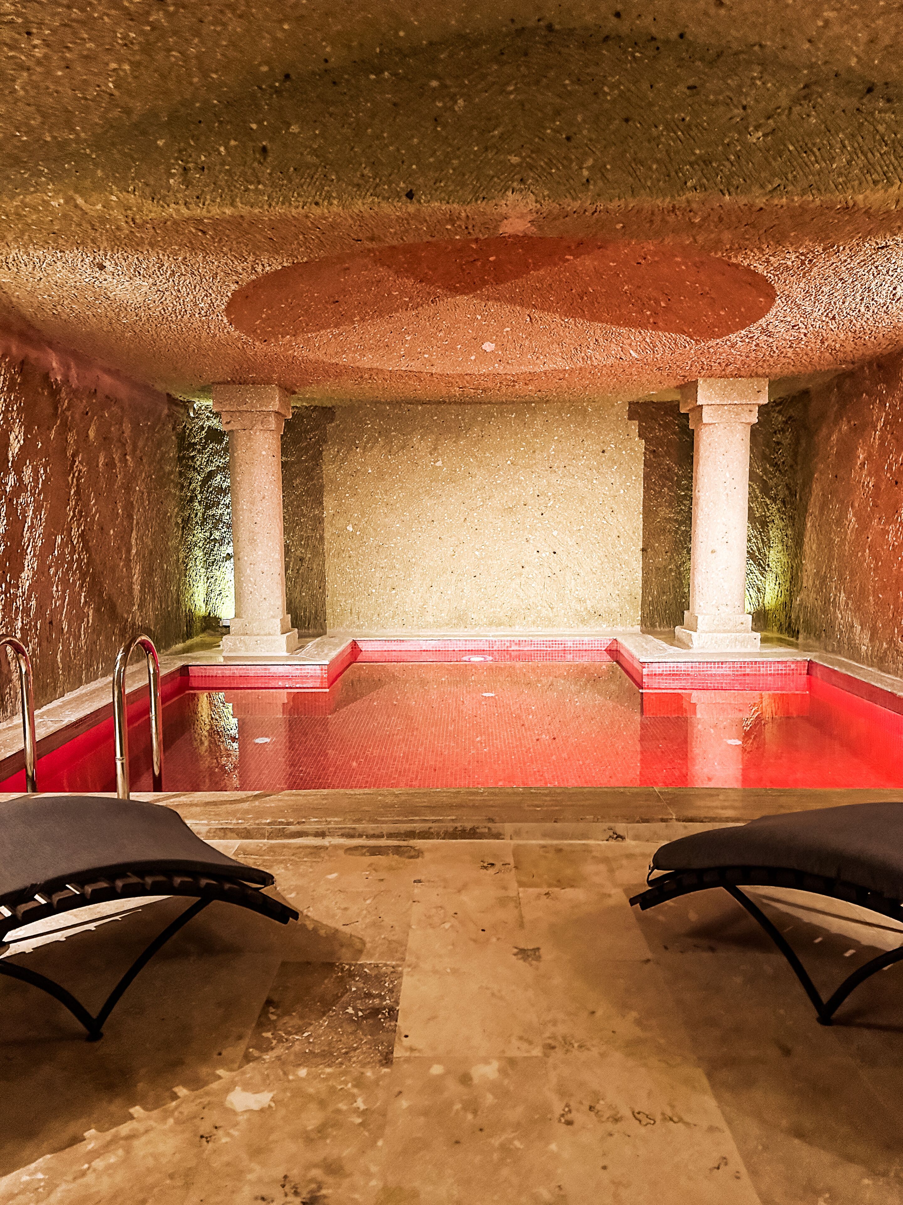 皇家套房, 私人游泳池 | 浴室 | 免费洗浴用品、吹风机、拖鞋、毛巾