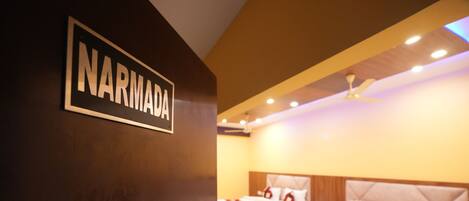 Familieværelse | Skrivebord, lydisolering, ekstra senge (tillægsgebyr), gratis Wi-Fi