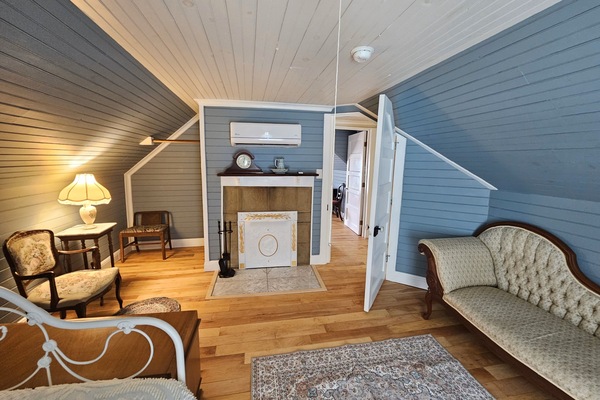 3 dormitoris, escriptori, planxa i posts de planxar i wifi gratuïta