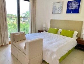 3 chambres, lit parapluie, Wi-Fi, draps fournis