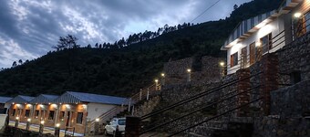 Shivay Kingdom Eco Cottage And Huts