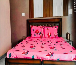 Casa de campo Deluxe | 1 dormitorio, sistema de insonorización, wifi gratis