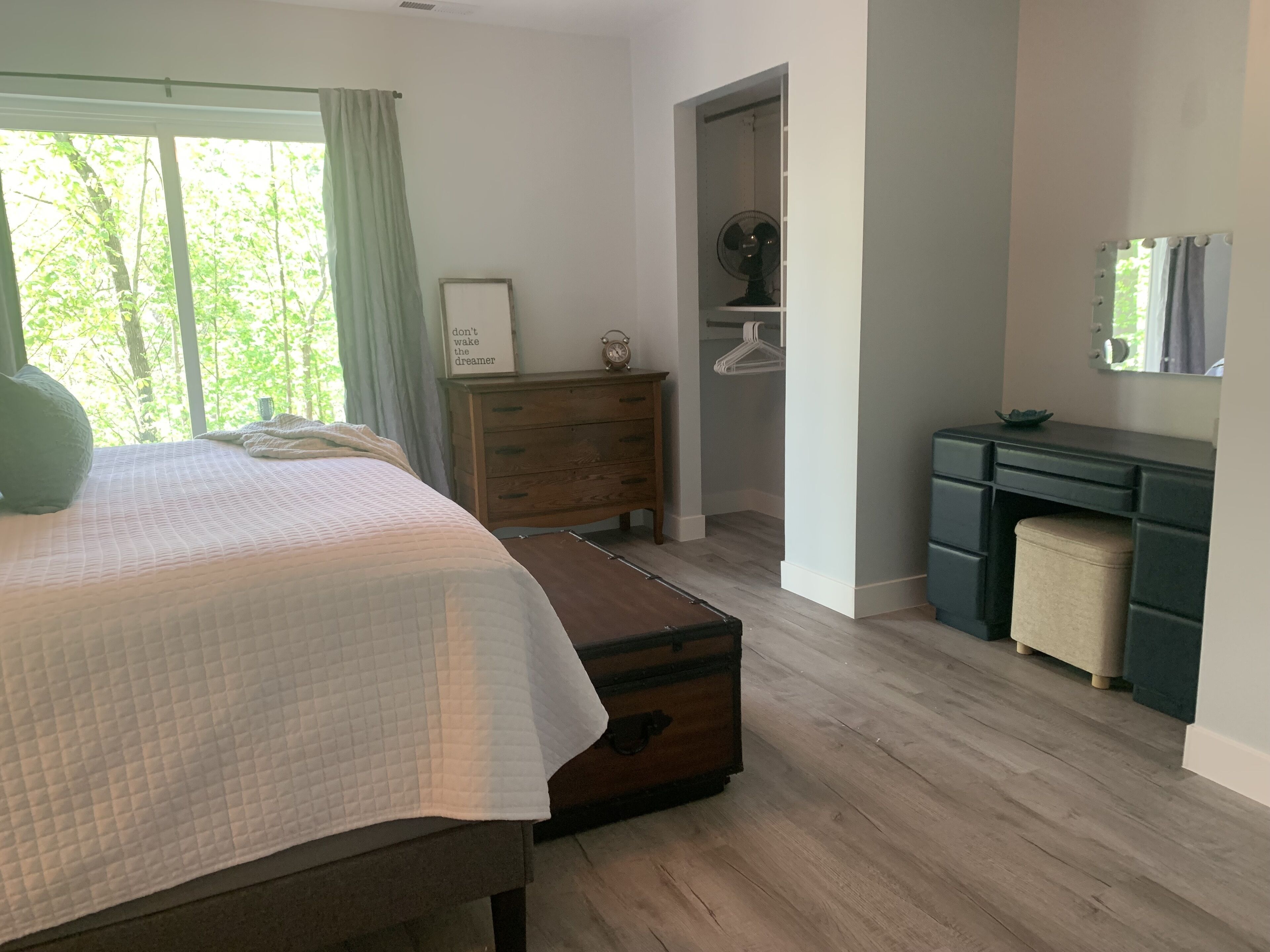 Knob Creek Guest Suite 1 mile from Brevard, NC