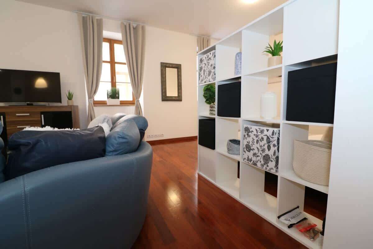 Smart TV, offices