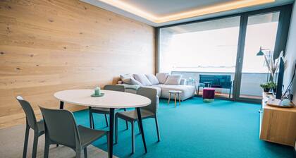 Lakeside Apartment 2