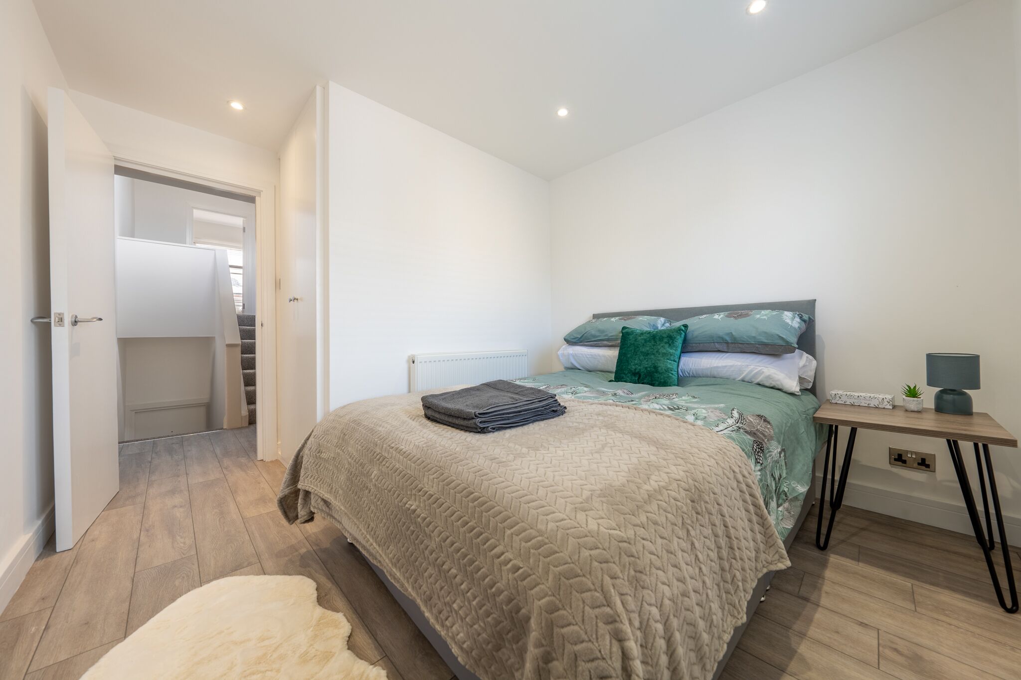 2 bedrooms, desk, iron/ironing board, free WiFi
