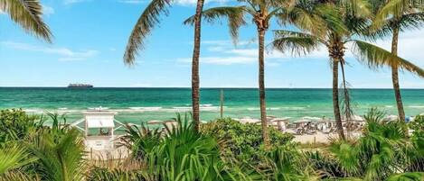 Playa en los alrededores