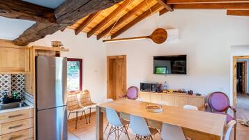 Villa | Private kitchen | Fridge, microwave, oven, stovetop