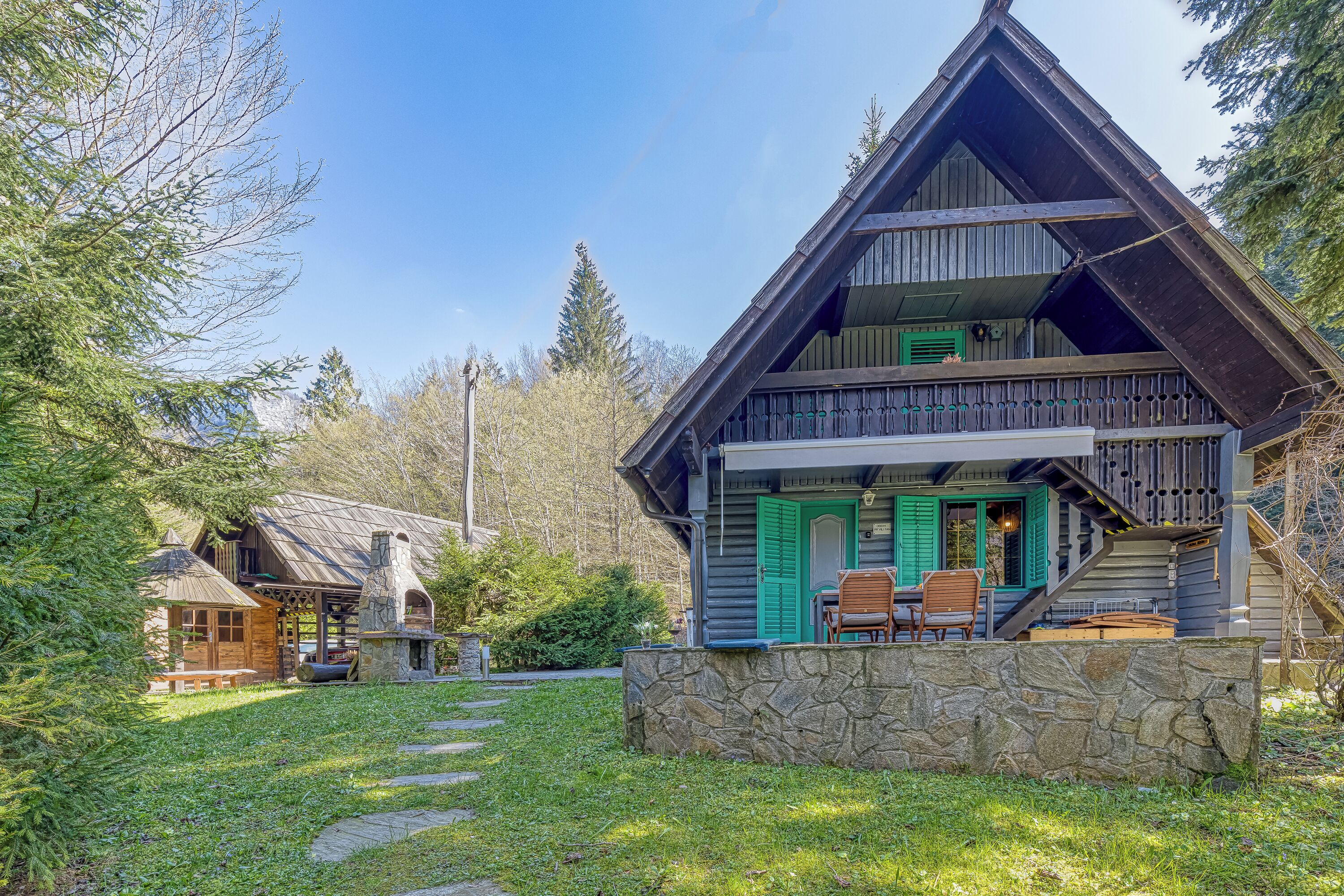 Familienchalet, Mehrere Schlafzimmer (Fani's Riverside Cottage) | Aussenbereich