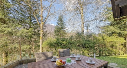 Fani's Riverside Cottage