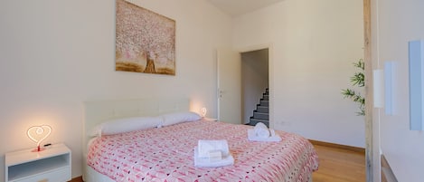 標準公寓, 多間臥室, 山旁 (Residenza Castello) | 1 間睡房、熨斗/熨衫板、免費 Wi-Fi、床單