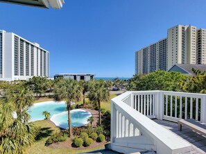 Property grounds - Full access to Currents pool complex and water parks at Embassy Suites!! (Myrtle Beach)
