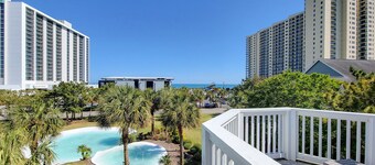 Full access to Currents pool complex and water parks at Embassy Suites!!