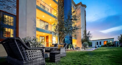 Alexander Palace Hotel Apartment
