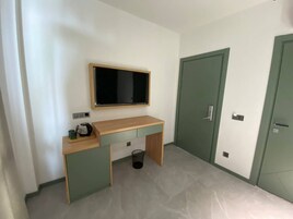 Comfort Double Room | Premium bedding, Select Comfort beds, in-room safe