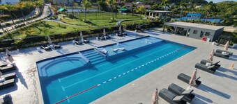 Luxury Waterfront Villa 431F North Beach