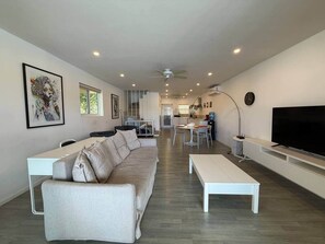 TV