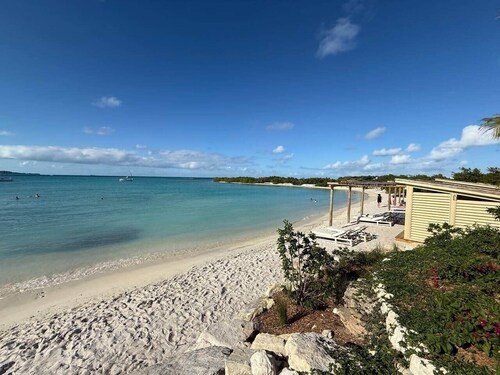 Luxury Waterfront Villa 431F North Beach