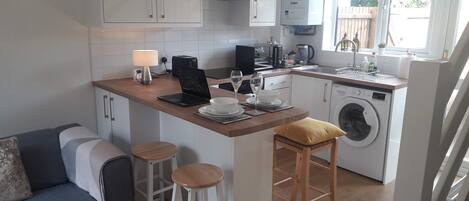 Fridge, microwave, oven