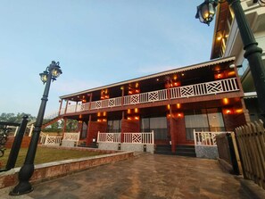 Fachada de la propiedad