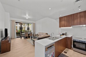 Fridge, microwave, oven, stovetop - La Mer La Cote Bldg 2bdrms and Pool (Dubai)