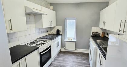 Newly refurbished 3 bedroom duplex apartment - Chester City Centre