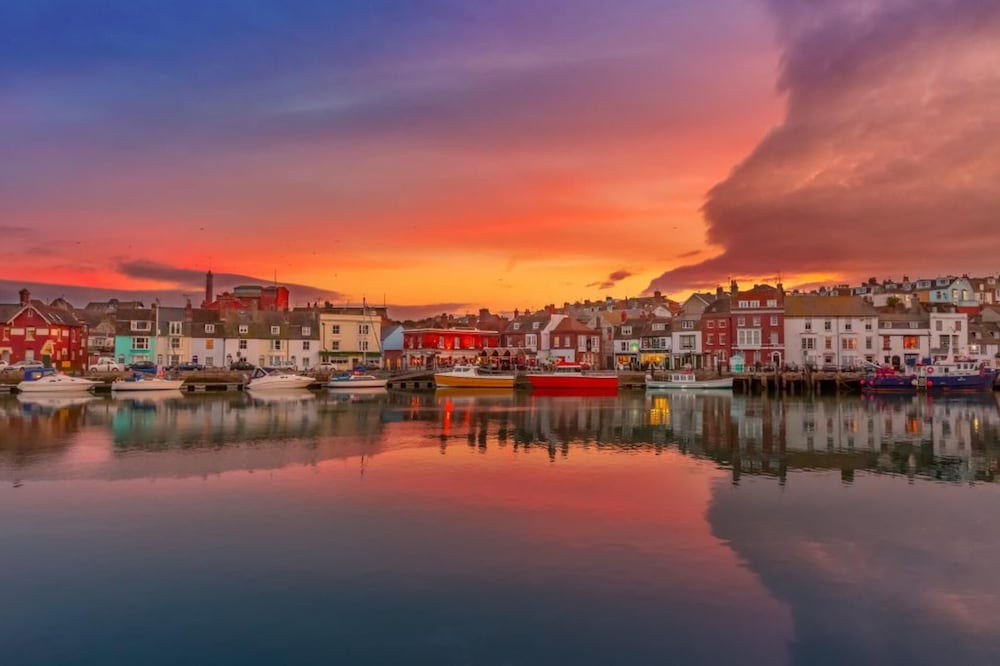 Stunning 1-bed Apartment in Weymouth