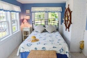 3 bedrooms, iron/ironing board, free WiFi