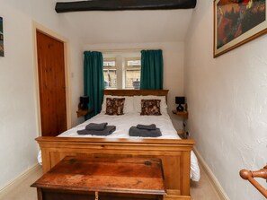 Cottage | 2 bedrooms, individually decorated, individually furnished, free WiFi - The Snug (Keighley)